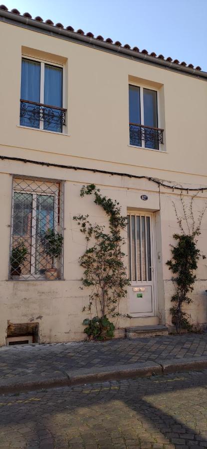 belle chambre sur terrasse à 3 min de la gare Bordéus Exterior foto